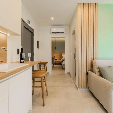 Emerald Project Aparthotel 3*