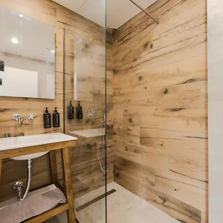 Emerald Project Apartmanhotel
